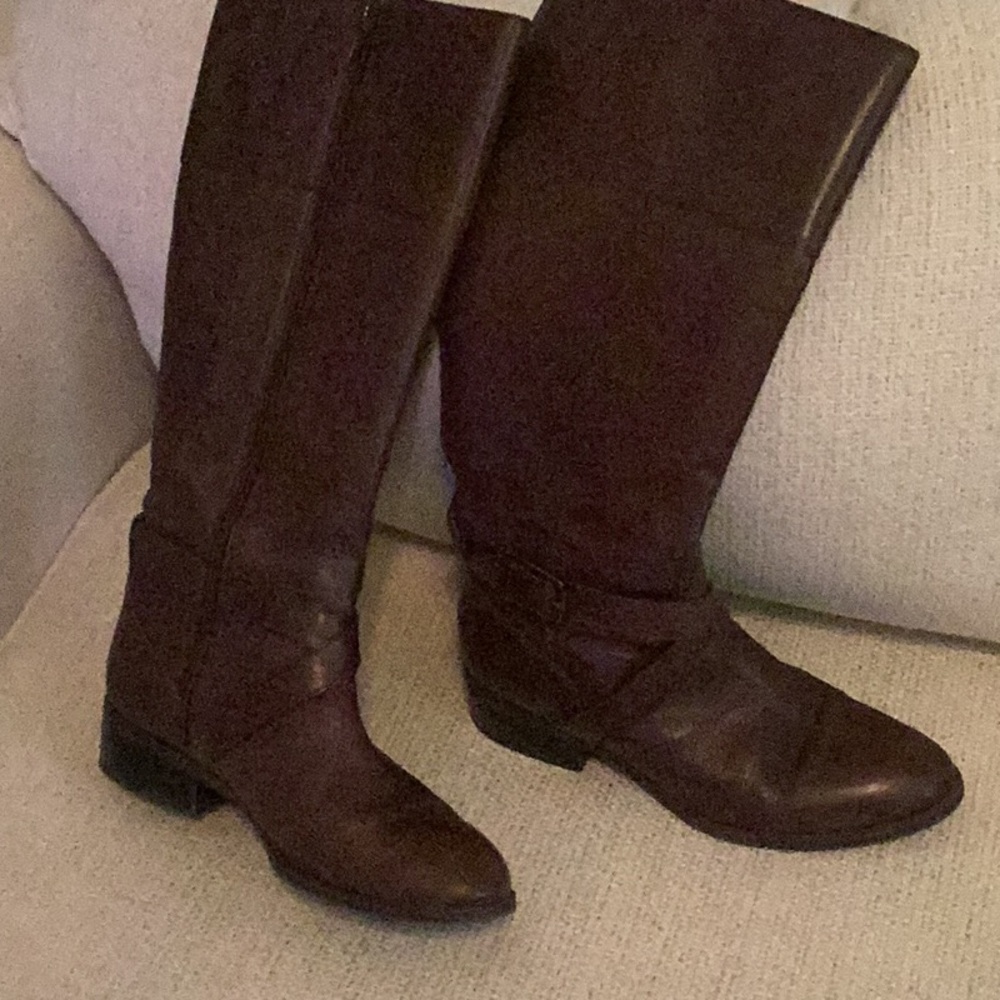 Chic Brown Ralph Lauren Boots